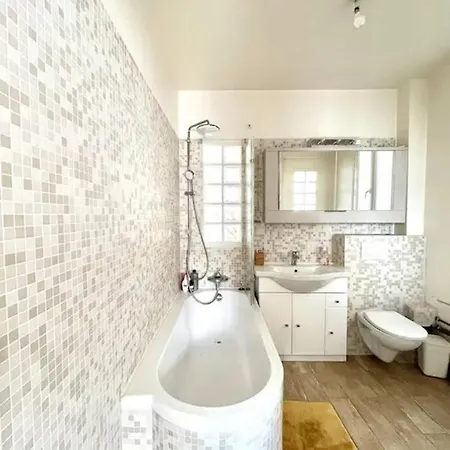 Bel 96m2 16eme Apartment